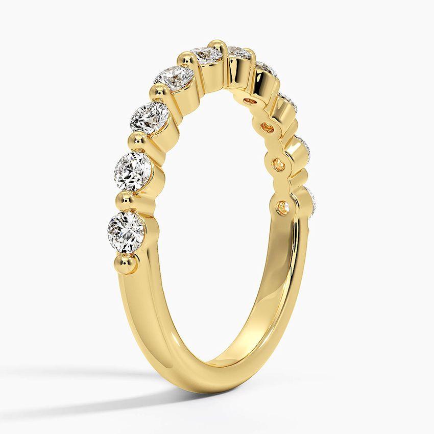 Vigselring i rödguld med diamanter